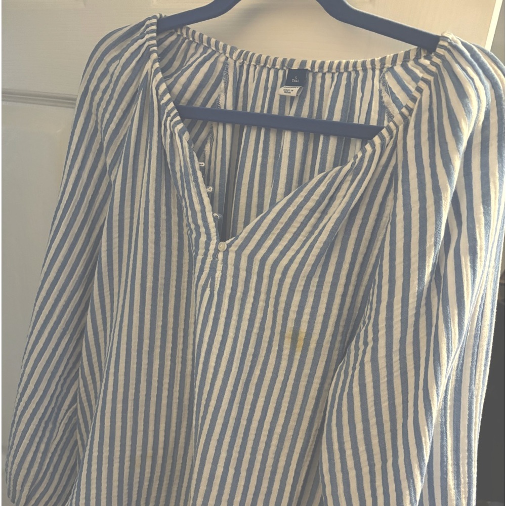 Tall Large Blue/white 100% cotton top OLD Navy.